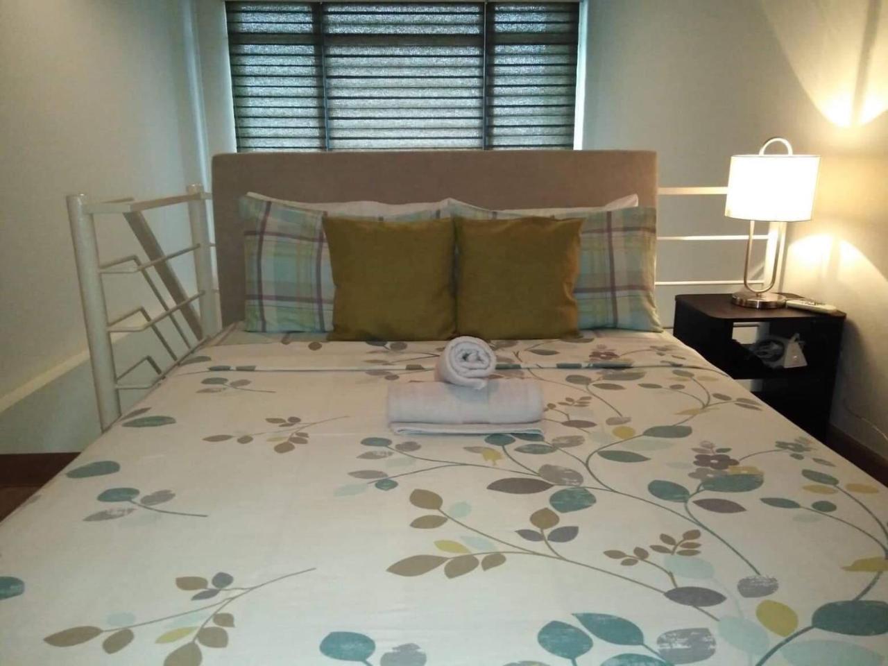 Seven Doors Aparthotels In Gramercy Makati Makati City Eksteriør bilde